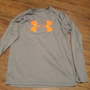 Under Armour long sleeve tee